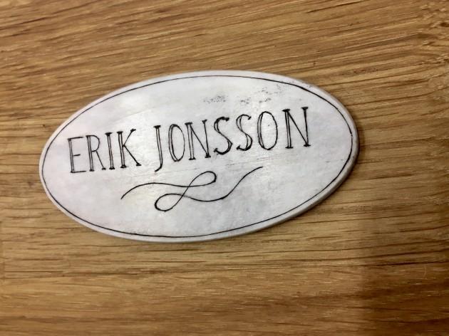 Handtillverkat whiskyset med egen monogram graverat, Ekschatullset - Heta Hyttan